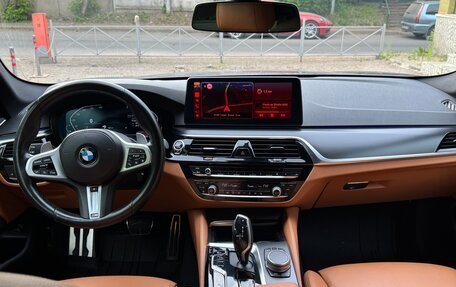 BMW 5 серия, 2021 год, 5 250 000 рублей, 13 фотография