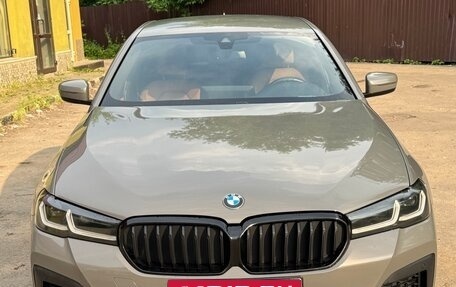 BMW 5 серия, 2021 год, 5 250 000 рублей, 3 фотография
