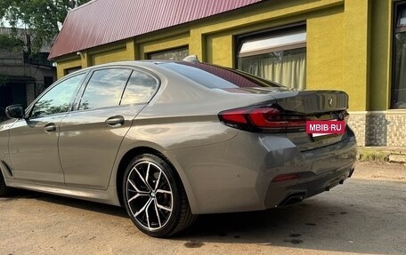 BMW 5 серия, 2021 год, 5 250 000 рублей, 5 фотография