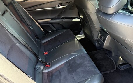 Toyota Camry, 2024 год, 3 450 000 рублей, 8 фотография