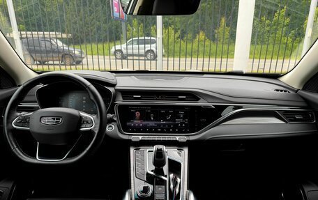 Geely Atlas, 2022 год, 1 999 000 рублей, 10 фотография