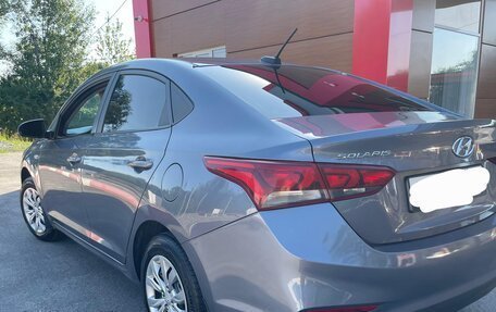 Hyundai Solaris II рестайлинг, 2017 год, 697 000 рублей, 5 фотография