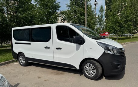 Opel Vivaro B, 2017 год, 2 135 000 рублей, 17 фотография