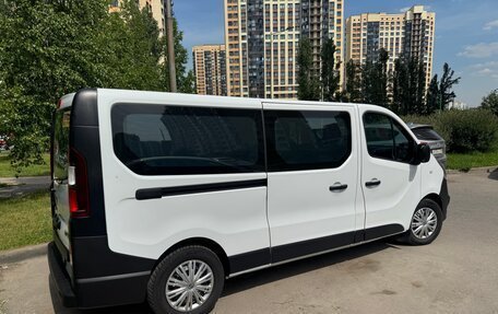 Opel Vivaro B, 2017 год, 2 135 000 рублей, 18 фотография