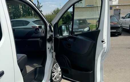 Opel Vivaro B, 2017 год, 2 135 000 рублей, 12 фотография