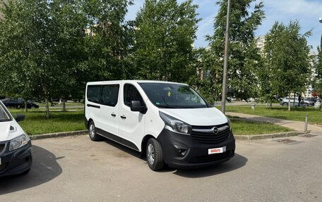 Opel Vivaro B, 2017 год, 2 135 000 рублей, 16 фотография