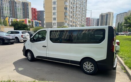 Opel Vivaro B, 2017 год, 2 135 000 рублей, 22 фотография