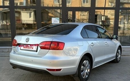 Volkswagen Jetta VI, 2014 год, 896 000 рублей, 3 фотография