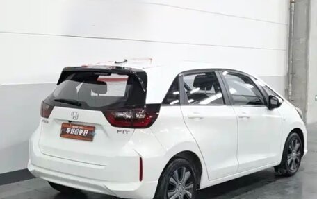 Honda Fit, 2022 год, 1 490 000 рублей, 2 фотография