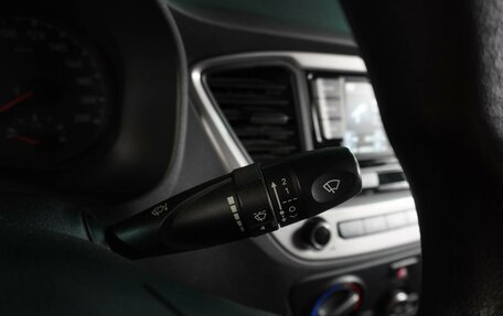 Hyundai Solaris II рестайлинг, 2017 год, 1 169 000 рублей, 14 фотография