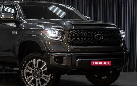 Toyota Tundra II, 2018 год, 7 099 000 рублей, 6 фотография
