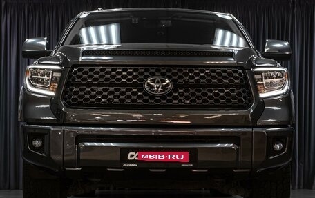 Toyota Tundra II, 2018 год, 7 099 000 рублей, 10 фотография