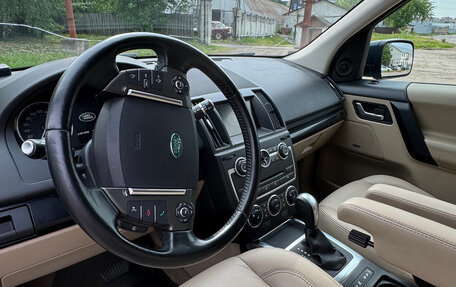 Land Rover Freelander II рестайлинг 2, 2013 год, 1 700 000 рублей, 2 фотография