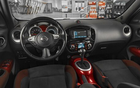 Nissan Juke II, 2013 год, 799 000 рублей, 7 фотография