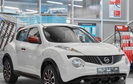 Nissan Juke II, 2013 год, 799 000 рублей, 3 фотография