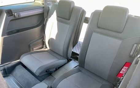 Opel Zafira B, 2010 год, 598 000 рублей, 26 фотография