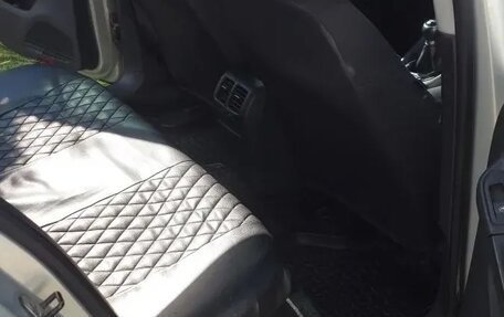 Volkswagen Golf VI, 2010 год, 630 000 рублей, 2 фотография