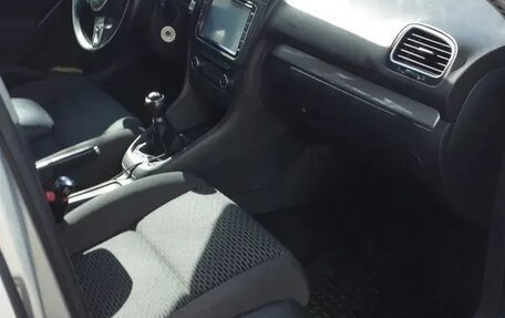 Volkswagen Golf VI, 2010 год, 630 000 рублей, 3 фотография