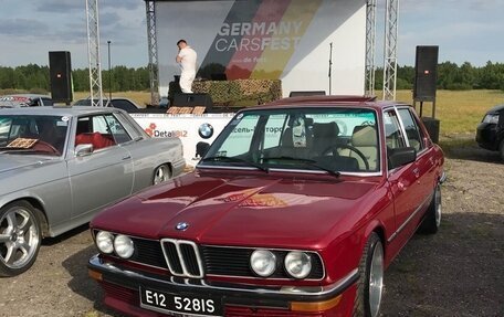 BMW 5 серия, 1980 год, 1 200 000 рублей, 11 фотография