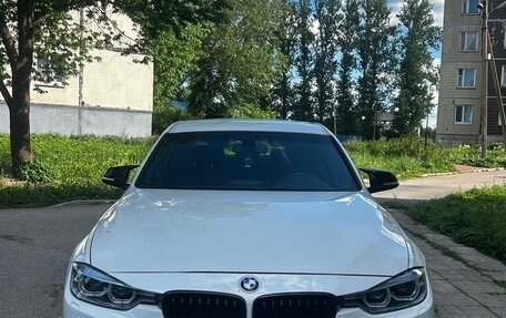 BMW 3 серия, 2014 год, 1 950 000 рублей, 6 фотография
