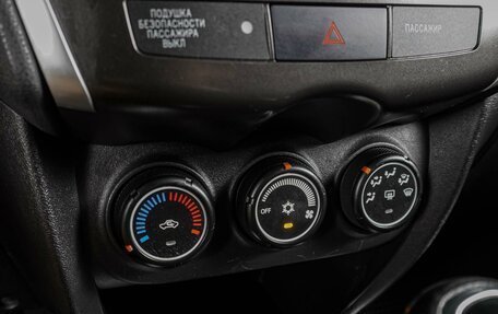 Mitsubishi ASX I рестайлинг, 2013 год, 1 389 000 рублей, 12 фотография