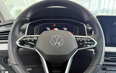 Volkswagen Tiguan II, 2023 год, 2 400 000 рублей, 7 фотография