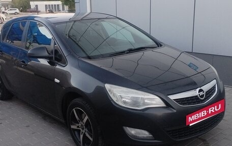 Opel Astra J, 2011 год, 490 000 рублей, 5 фотография