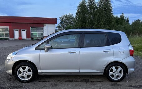 Honda Fit III, 2005 год, 490 000 рублей, 4 фотография
