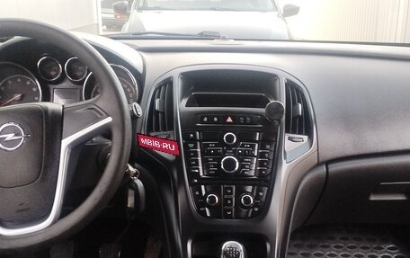 Opel Astra J, 2011 год, 490 000 рублей, 9 фотография