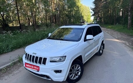 Jeep Grand Cherokee, 2013 год, 2 650 000 рублей, 2 фотография
