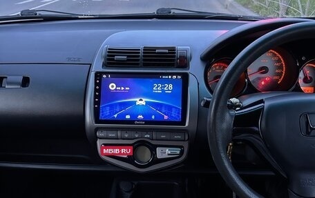 Honda Fit III, 2005 год, 490 000 рублей, 8 фотография