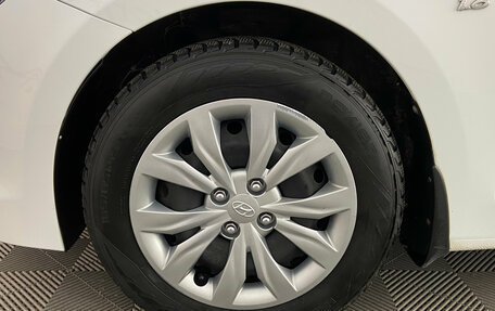 Hyundai Solaris II рестайлинг, 2014 год, 995 000 рублей, 19 фотография