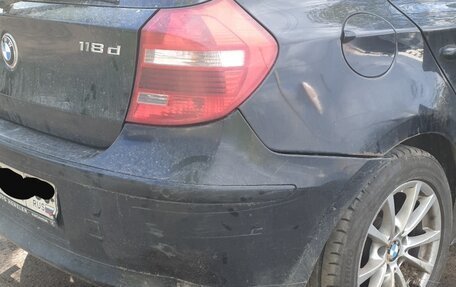 BMW 1 серия, 2009 год, 600 000 рублей, 3 фотография