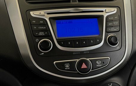 Hyundai Solaris II рестайлинг, 2013 год, 835 000 рублей, 7 фотография