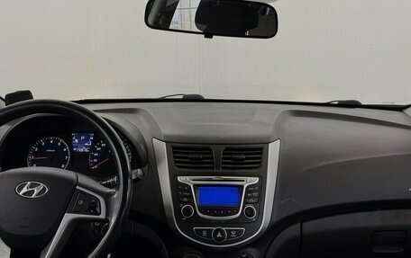 Hyundai Solaris II рестайлинг, 2013 год, 835 000 рублей, 5 фотография