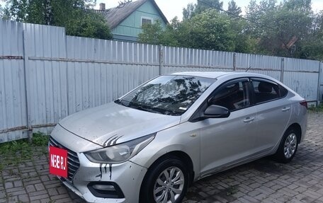 Hyundai Solaris II рестайлинг, 2017 год, 480 000 рублей, 2 фотография