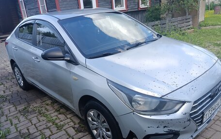 Hyundai Solaris II рестайлинг, 2017 год, 480 000 рублей, 5 фотография