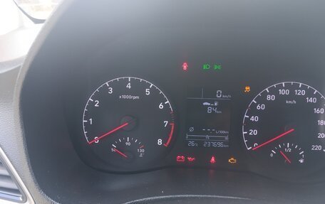 Hyundai Solaris II рестайлинг, 2017 год, 480 000 рублей, 12 фотография