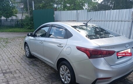 Hyundai Solaris II рестайлинг, 2017 год, 480 000 рублей, 6 фотография