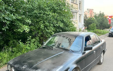 BMW 5 серия, 1990 год, 165 000 рублей, 1 фотография