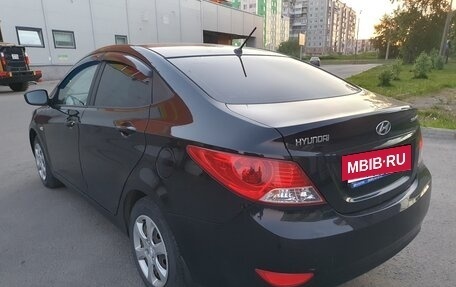 Hyundai Solaris II рестайлинг, 2012 год, 610 000 рублей, 4 фотография