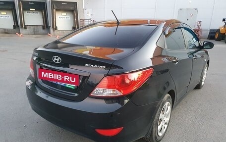 Hyundai Solaris II рестайлинг, 2012 год, 610 000 рублей, 3 фотография