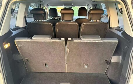 Volkswagen Touran III, 2022 год, 1 280 000 рублей, 7 фотография