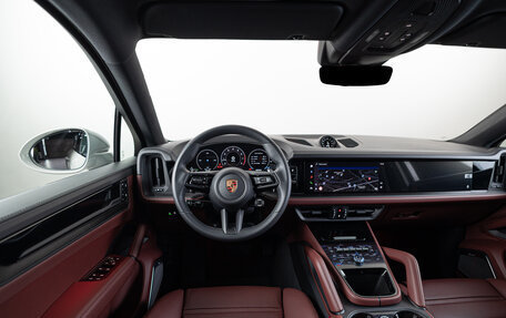 Porsche Cayenne III, 2026 год, 18 990 000 рублей, 13 фотография