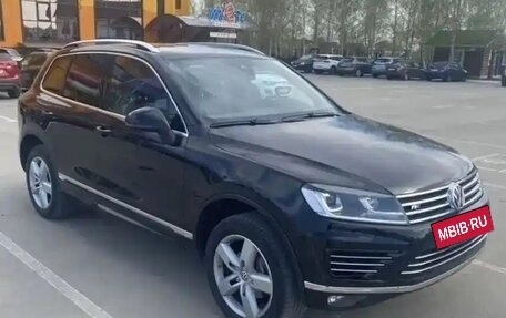 Volkswagen Touareg III, 2016 год, 3 250 000 рублей, 2 фотография