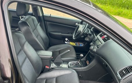 Honda Accord VII рестайлинг, 2007 год, 850 000 рублей, 9 фотография