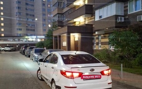 KIA Rio III рестайлинг, 2016 год, 410 000 рублей, 2 фотография