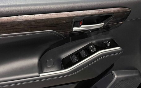 Toyota Highlander, 2026 год, 5 690 000 рублей, 17 фотография