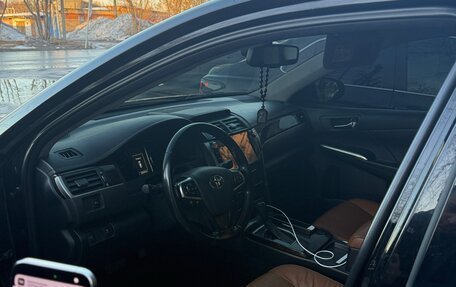 Toyota Camry, 2016 год, 1 850 000 рублей, 2 фотография