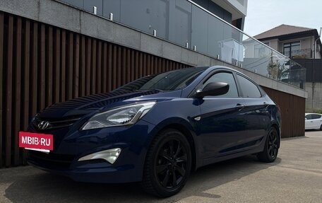 Hyundai Solaris II рестайлинг, 2017 год, 1 100 000 рублей, 3 фотография